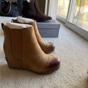 Sorel Brown Leather Chelsea Wedge Boots